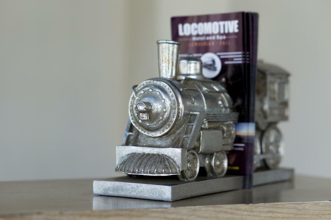 Locomotive Hotel And Spa By Eps Lembongan Buitenkant foto